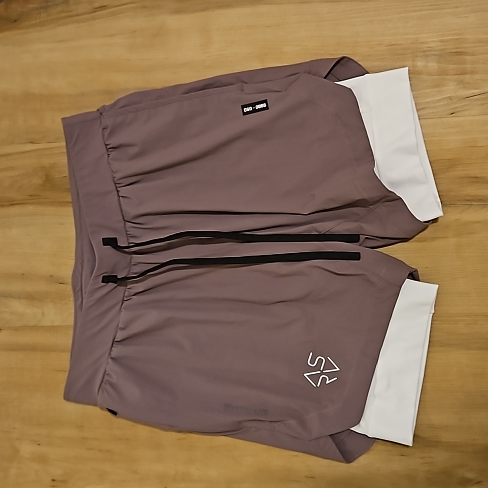 0865. TETRA-LITE™ 7” LINER SHORT - MOONSCAPE "CYBER"/WHITE